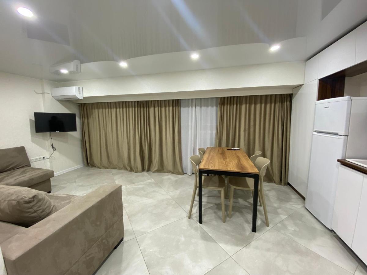 Gss - B Apartment Tbilisi Luaran gambar